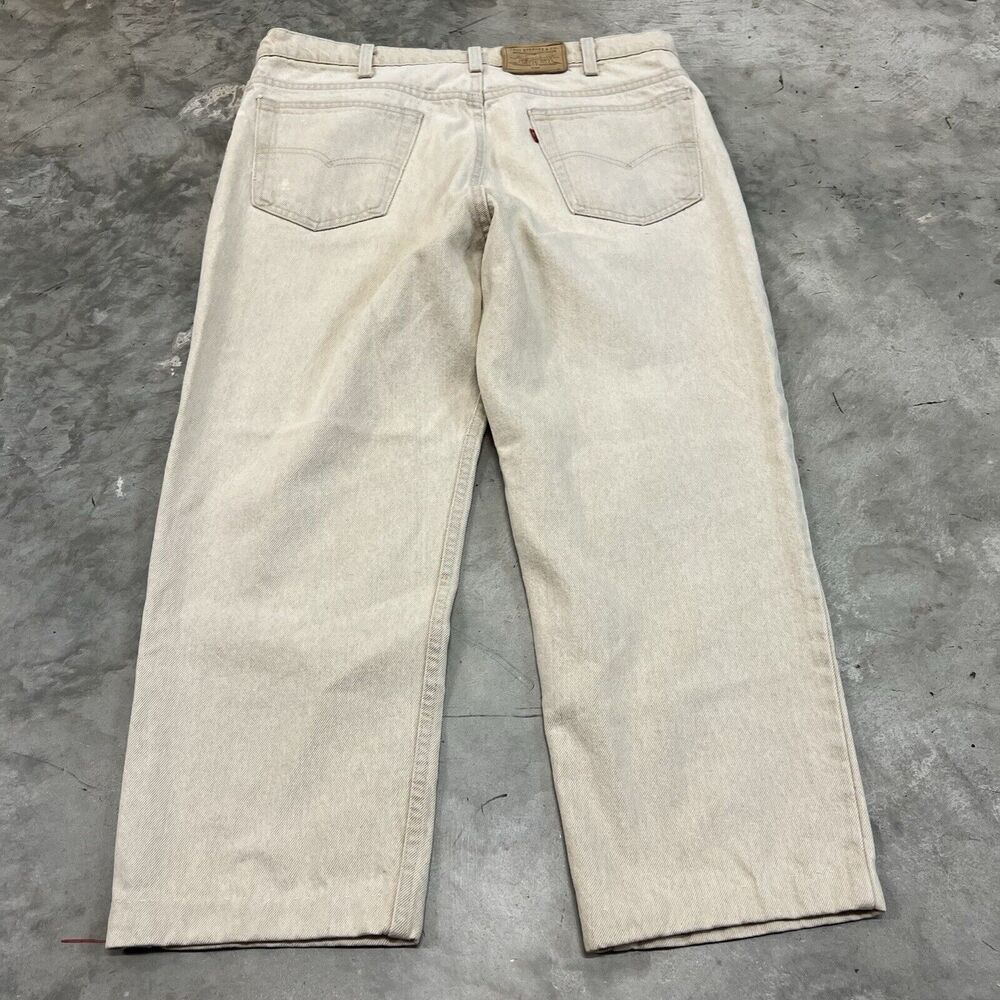 Vintage Levis Jeans Men 36x25 Beige 540 Relaxed Straight Leg Light Wash - Picture 11 of 11